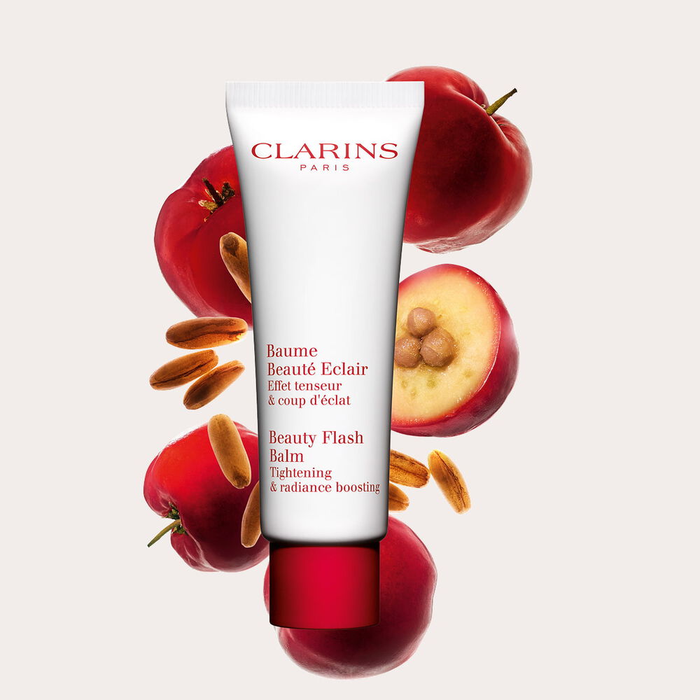 Clarins face balm with organic plant extracts to visibly tighten, illuminate and boost your skin's natural radiance.