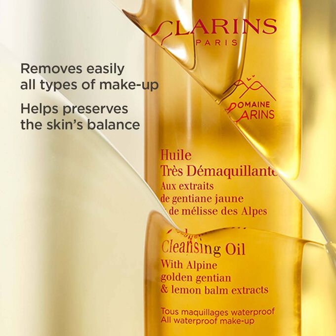 Packshot of the Total Cleansing Oil, highlighting its effectiveness to remove makeup while preserving the skin's  balance