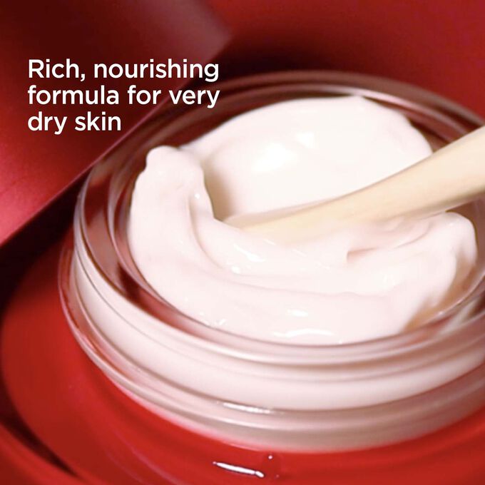 Super-Restorative Night Cream Very Dry Skin texture in jar