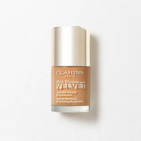 Skin Illusion Velvet packshot, that provides a buildable and natural matte finish